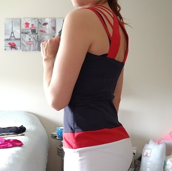 Dress with Roses - Picture 3 of 7